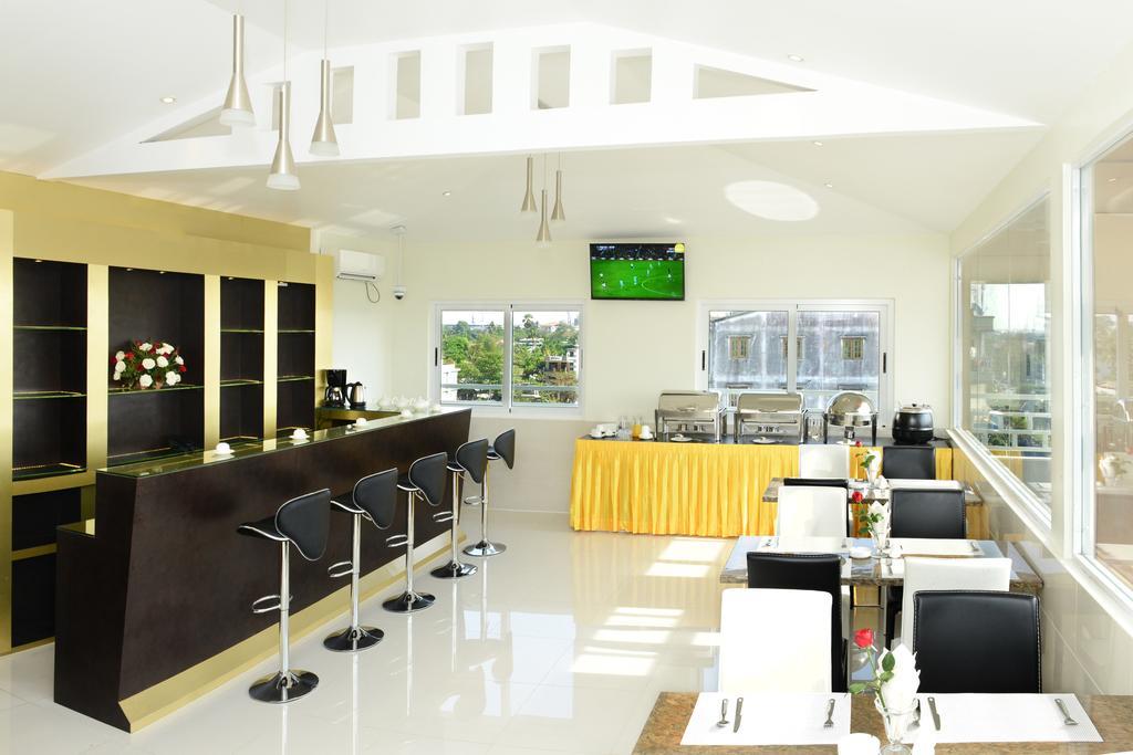 8Day Hotel Yangon Bagian luar foto