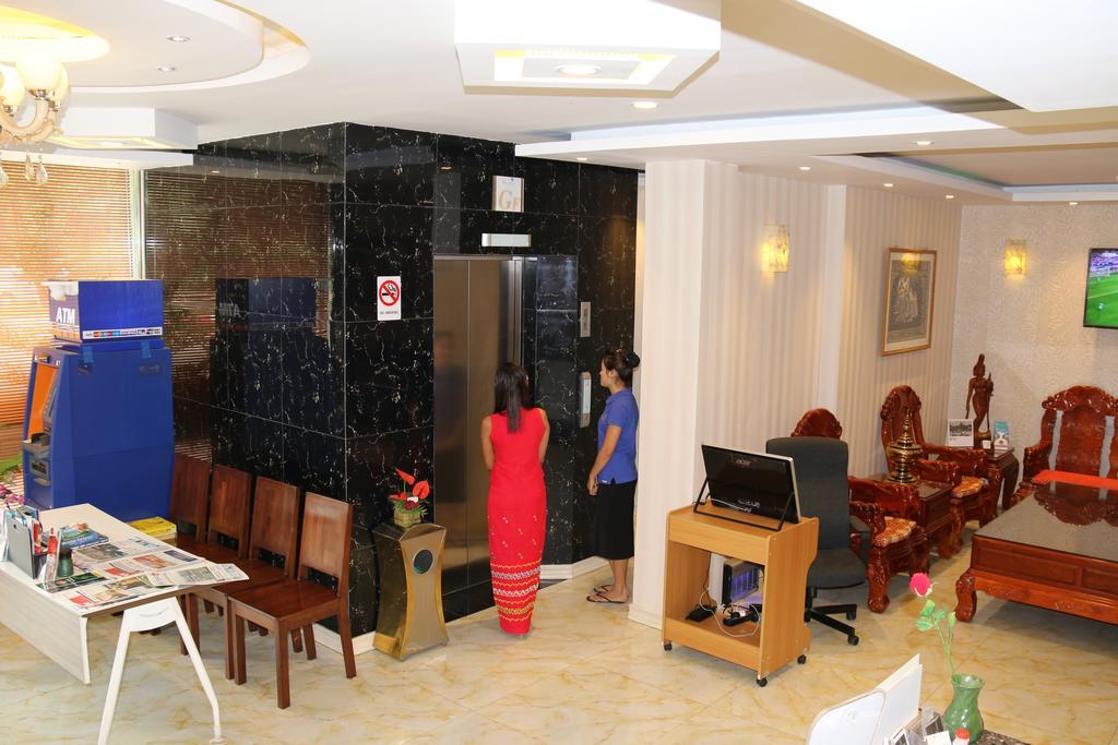 8Day Hotel Yangon Bagian luar foto