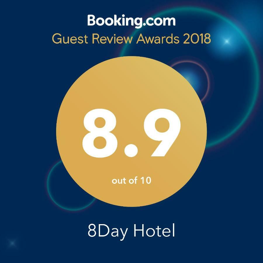 8Day Hotel Yangon Bagian luar foto